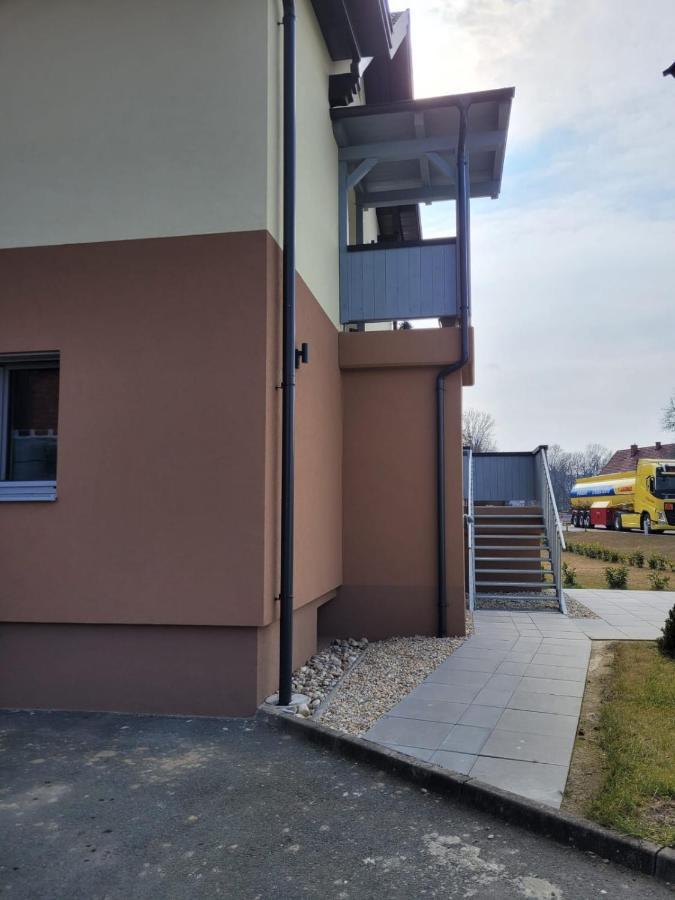 Ferienwohnung Stoisser Mureck Extérieur photo